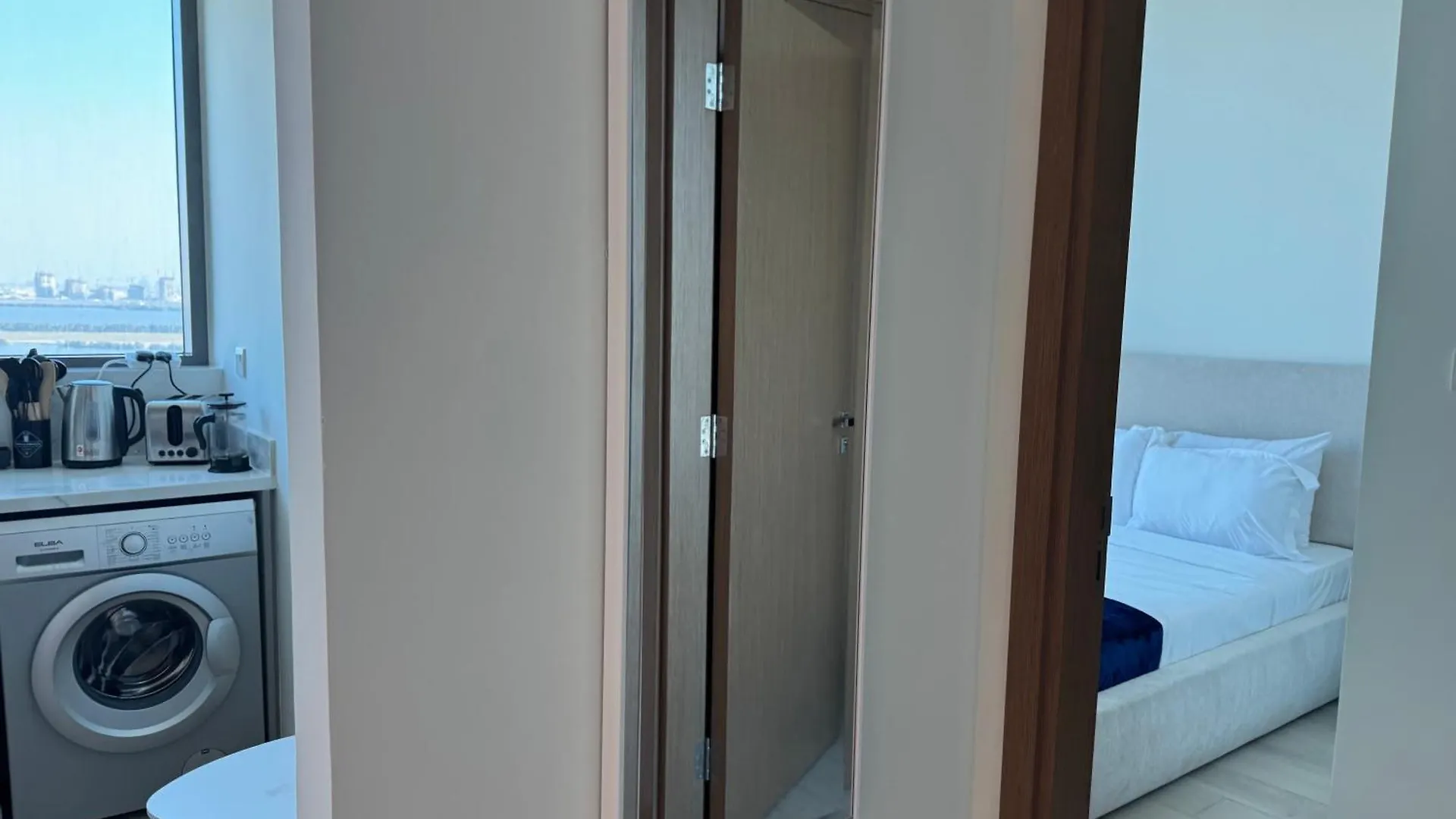 Ashri Luxurious Apartment With Breathtaking Views In Azizi Creek Views, Fawad Dubai