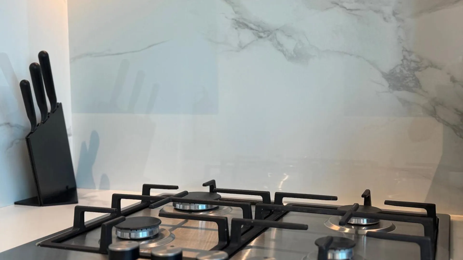 Ashri Luxurious Apartment With Breathtaking Views In Azizi Creek Views, Fawad Dubai 0*,