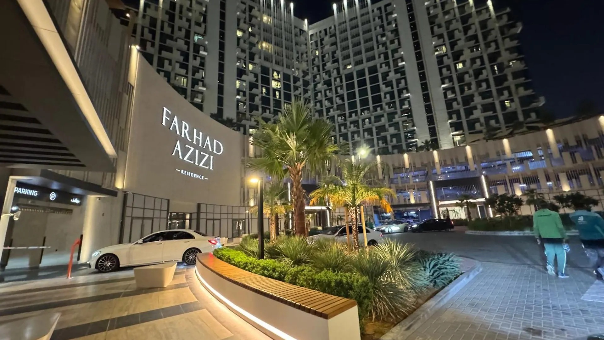 Ashri Luxurious Apartment With Breathtaking Views In Azizi Creek Views, Fawad location