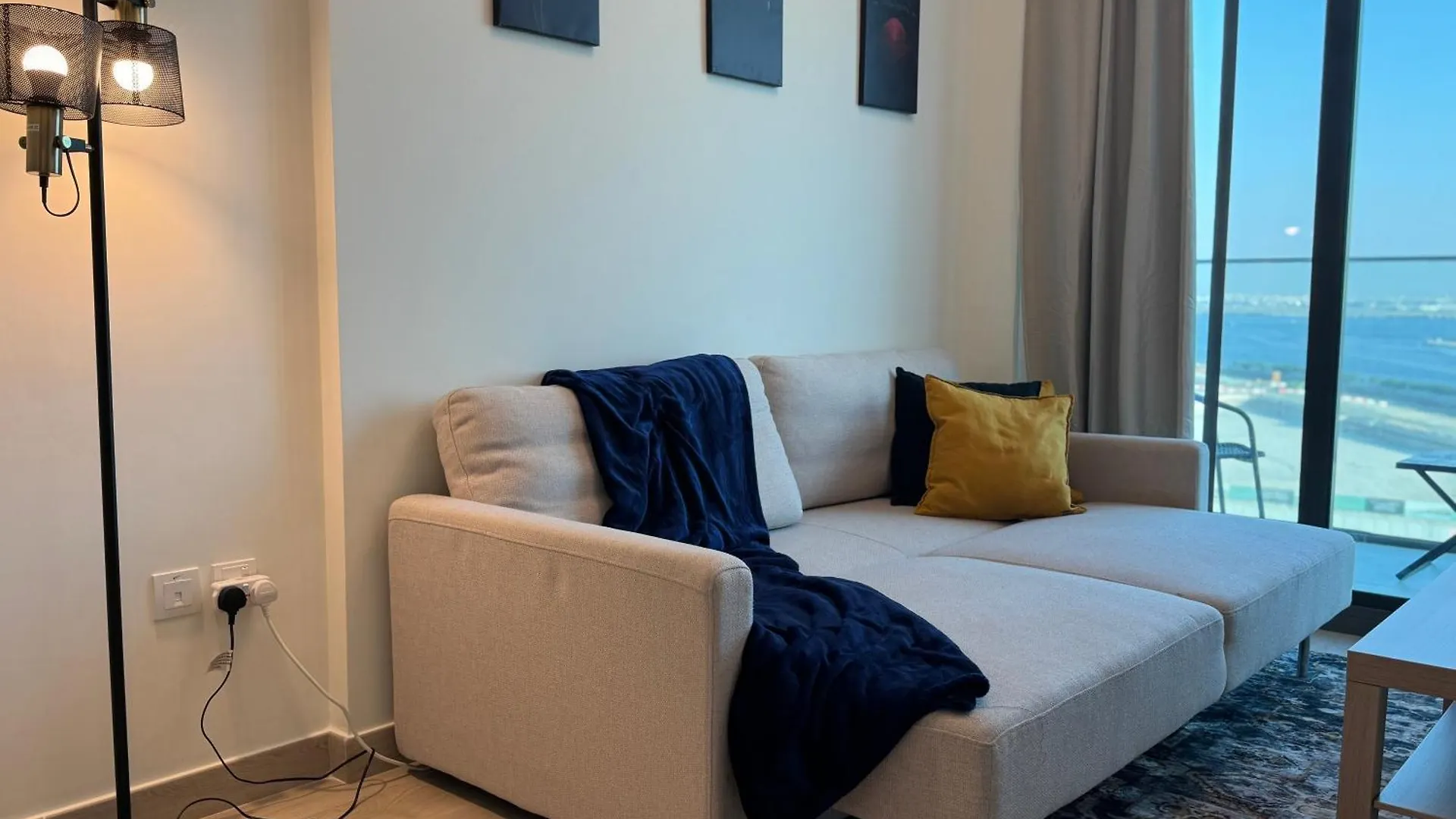 Ashri Luxurious Apartment With Breathtaking Views In Azizi Creek Views, Fawad Dubai