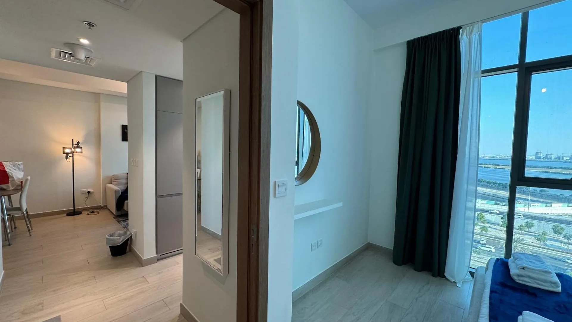 Ashri Luxurious Apartment With Breathtaking Views In Azizi Creek Views, Fawad Dubai 0*,